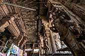 The great Chola temples of Tamil Nadu - the Sri Meenakshi-Sundareshwarar Temple of Madurai. the Pudu-mandapam occupied by brass merchants and tailors  